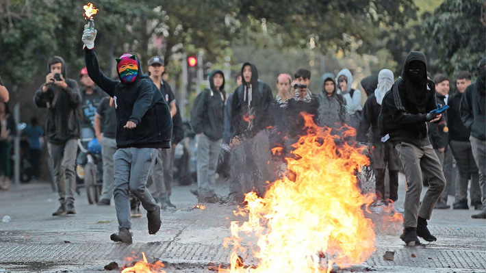 21 querellas por violencia incendiaria en emblemáticos: Solo una terminó en condena