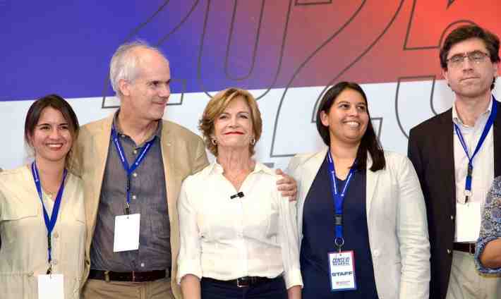 RN proclamó a Evelyn Matthei como su candidata presidencial