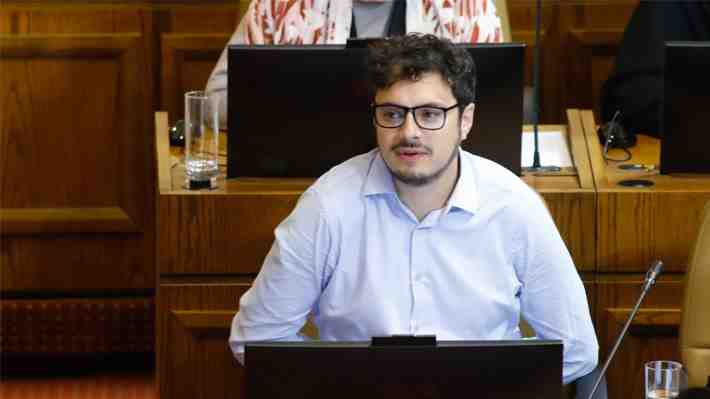 “Ataques políticos mezquinos”: Camotera de exCFA por críticas del Frente Amplio a la institución