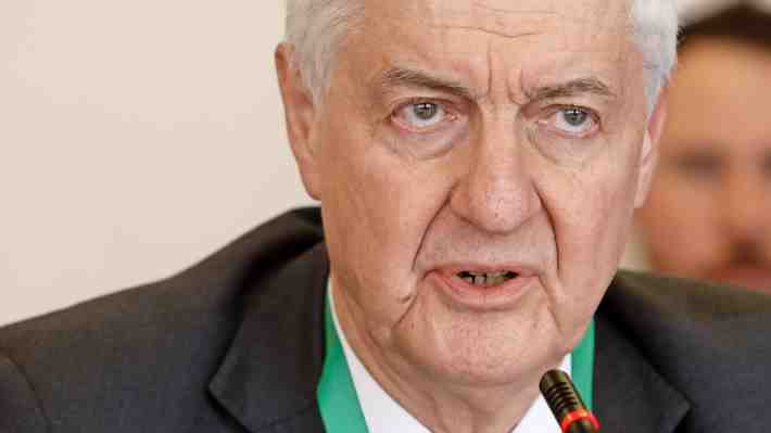 Petición de Etcheberry de regularizar no era para actualizar el impuesto territorial