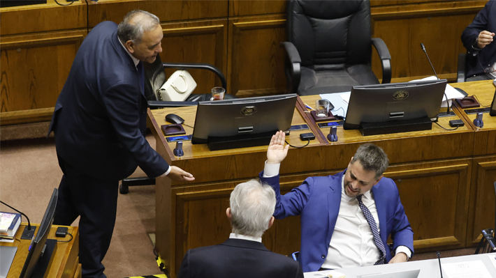 Pugna en el PS por altercado entre Manouchehri y Espinoza