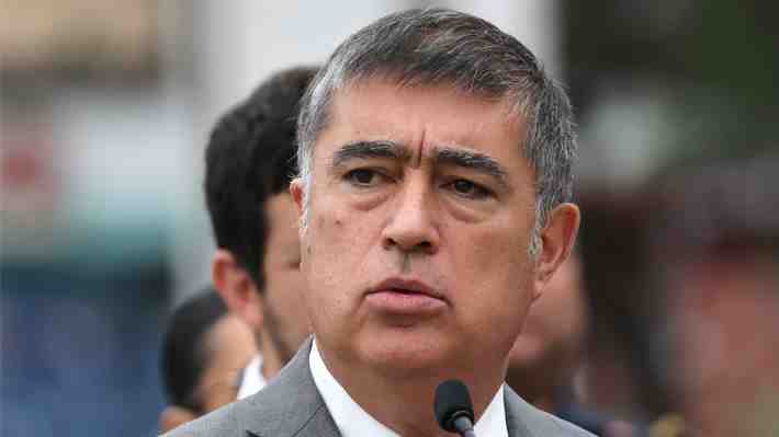 Desbordes paraliza arreglos de La Moneda: constructora suma contratos con el Estado por $18.600 millones