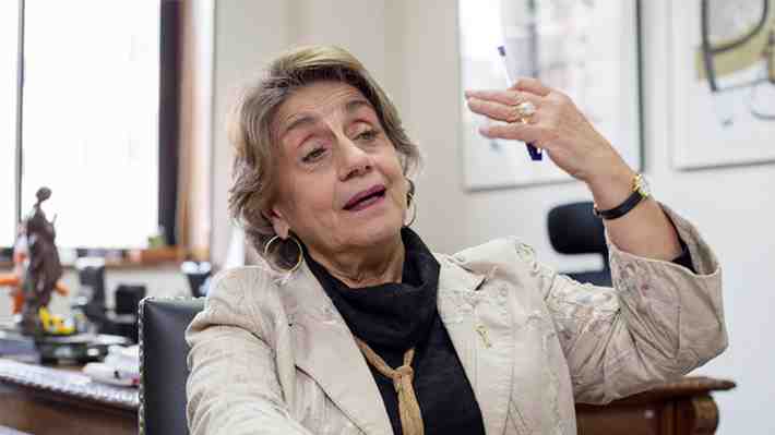 Ministra López justifica continuidad de directora de Obras Hidráulicas