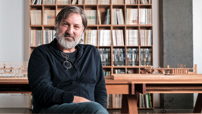 Smiljan Radic gana el Premio Pritzker de arquitectura por una obra “temporal, inestable e inacabada”