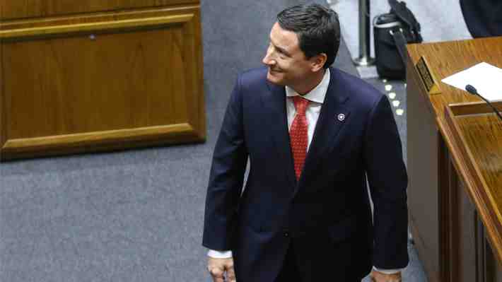 Squella: Gobierno prepara reforma constitucional para detener hasta por 180 días a ilegales