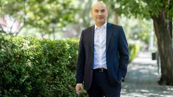 Jorge Cantallopts (Cesco): “El problema no es que Codelco quiebre, sino que valga cada vez menos”