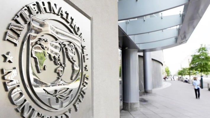 FMI eleva ligeramente su pronóstico de crecimiento mundial este año